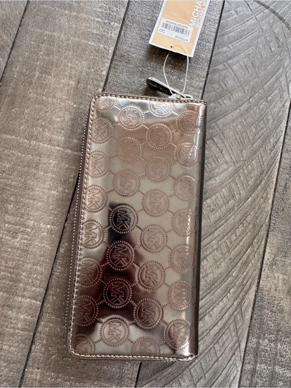MICHAEL Michael Kors Mono Mirror Metallic Nickel Logo Zip Wallet Case